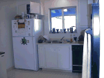 kitchen3thumb.GIF (10463 bytes)